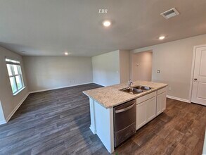 370 Jeff Waters Cir in Longs, SC - Building Photo - Building Photo