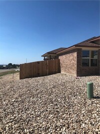 101 Calvin Smith Ln. in Jarrell, TX - Building Photo - Building Photo