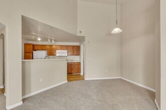 5714 N Gibralter Way in Aurora, CO - Building Photo - Building Photo