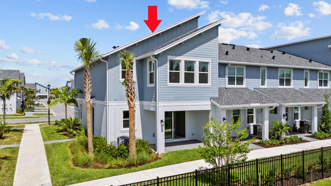 property at 4520 Longwood Lk Sq