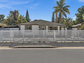 3354 NW 50th St in Miami, FL - Building Photo