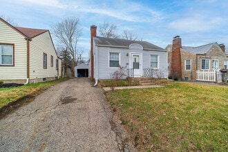 1069 Fairwood Ave in Columbus, OH - Building Photo - Building Photo