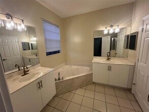 1780 SW Via Rossa in Port St. Lucie, FL - Building Photo - Building Photo