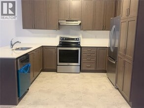 57 Manuel St in Stratford, ON - Building Photo - Building Photo