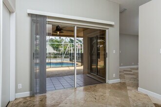 4557 NW 51st St in Coconut Creek, FL - Building Photo - Building Photo