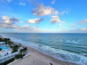 3505 S Ocean Dr, Unit OCEAN VIEW in Hollywood, FL - Foto de edificio - Building Photo