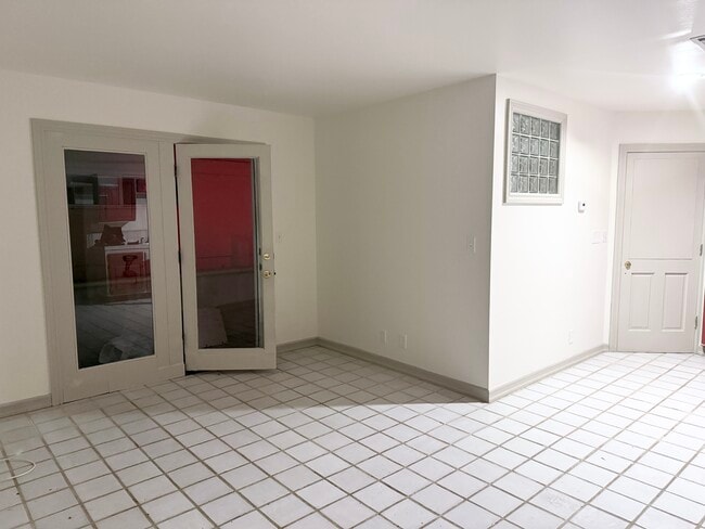 140 San Nicholas Ave, Unit Downstairs ADU in Oxnard, CA - Foto de edificio - Building Photo