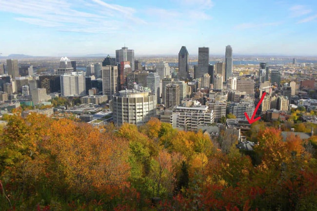 property at 1250 Av des Pins O