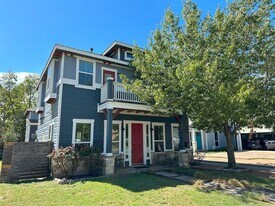 505 W N Loop Blvd in Austin, TX - Building Photo