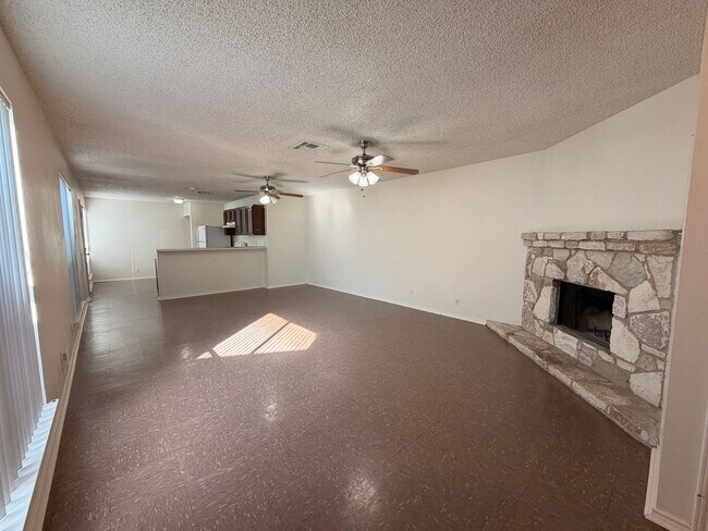 8435 Cranberry Hill-Unit -1 in San Antonio, TX - Building Photo - Building Photo