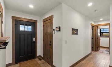 132 Sky View Dr in Ennis, MT - Building Photo - Building Photo