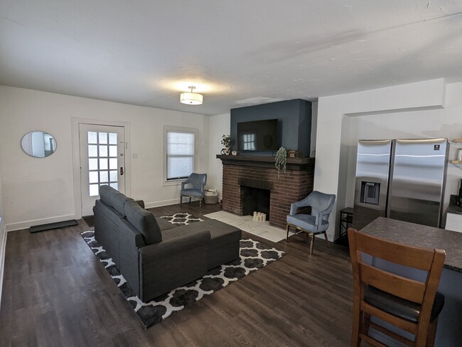 property at 1518 N Olney St
