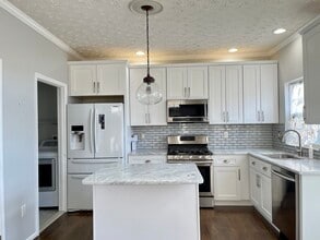 8308 Lyndhurst St in Laurel, MD - Building Photo - Building Photo