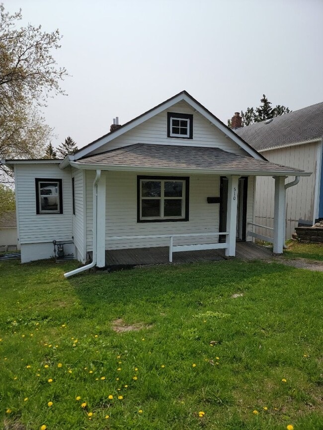 property at 510 E 11th St