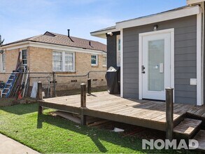 516 N Montreal Ave in Dallas, TX - Foto de edificio - Building Photo