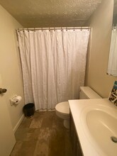 730 Batavia-Williamsburg Pike in Batavia, OH - Foto de edificio - Building Photo