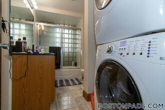 448 Park Dr in Boston, MA - Building Photo - Building Photo