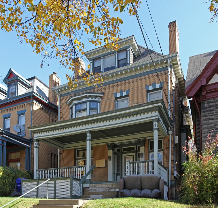 335 S Atlantic Ave in Pittsburgh, PA - Foto de edificio