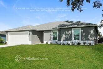 313 SW Nativity Terrace in Port St. Lucie, FL - Building Photo - Building Photo