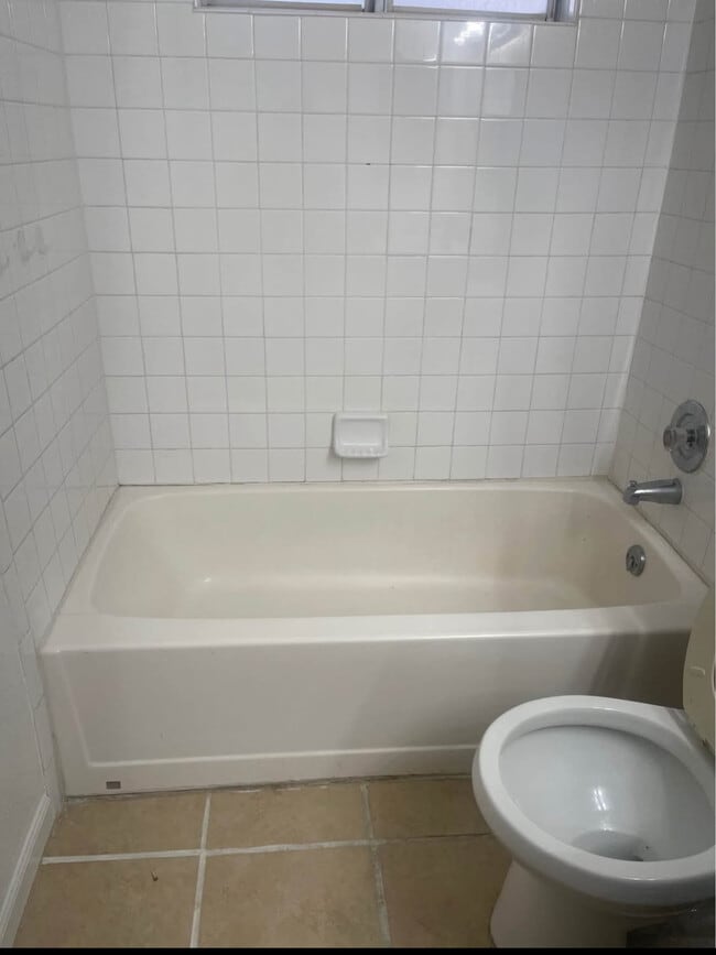 1075 S Elkhart Way, Unit sunnyside condominium