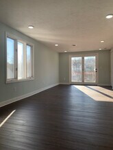 135 Worcester St in Grafton, MA - Building Photo - Building Photo