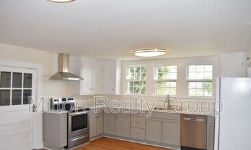 1049 Ballard Rd in Fuquay Varina, NC - Building Photo - Building Photo