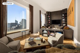 432 Park Ave in New York, NY - Building Photo - Building Photo