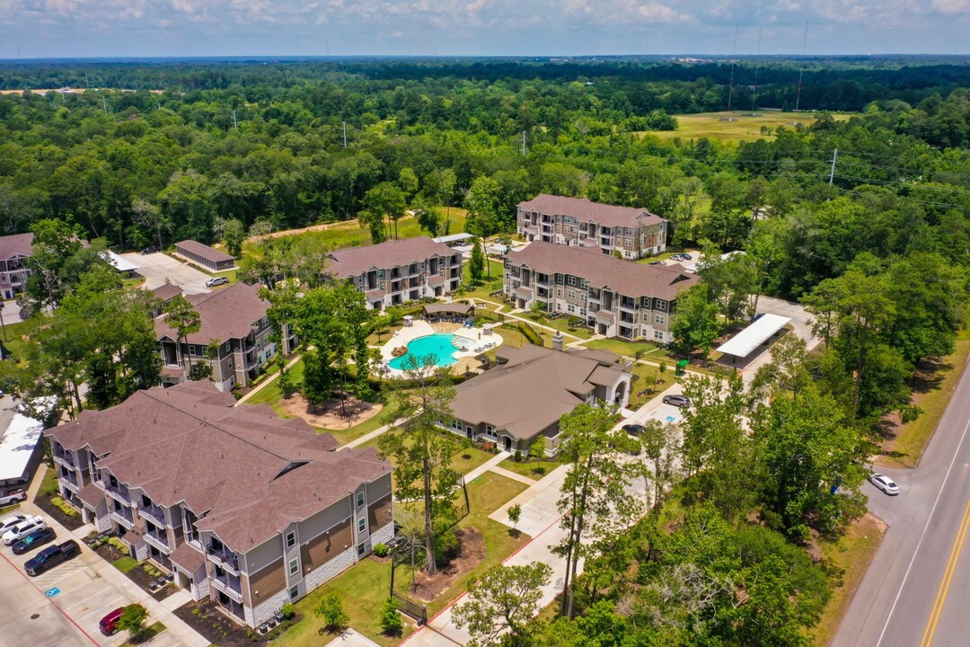 Urban Oaks at Conroe in Conroe, TX - Foto de edificio