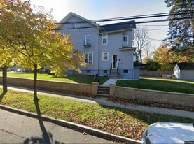 225 Somerset St in Bound Brook, NJ - Building Photo