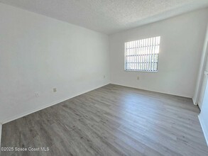 1035 June Dr in Melbourne, FL - Building Photo - Building Photo