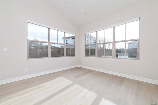 128 Rimstone in Irvine, CA - Building Photo - Building Photo