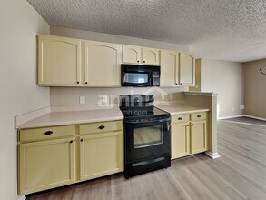 14345 Banister Dr in Noblesville, IN - Building Photo - Building Photo