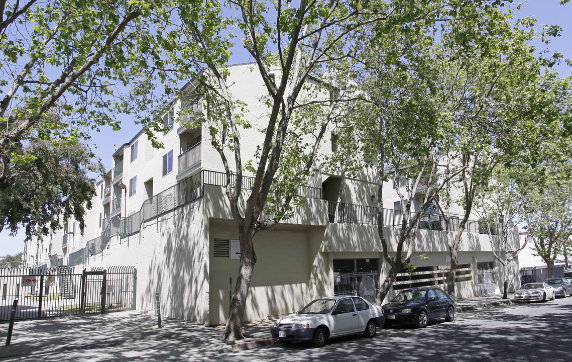 Banneker Homes in San Francisco, CA - Building Photo