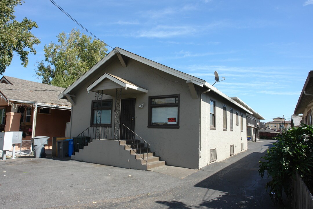 358 Page in San Jose, CA - Building Photo