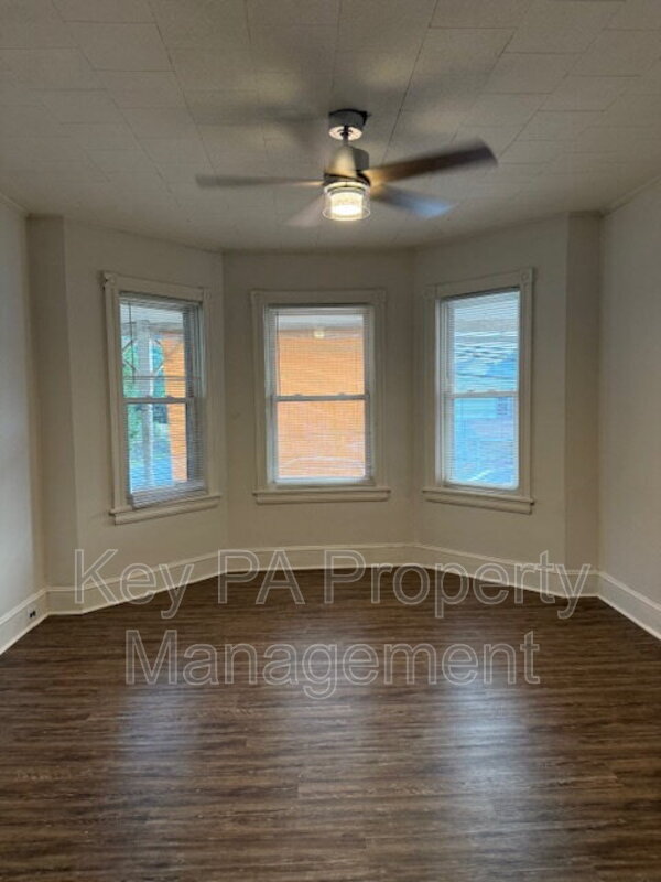 91 S 5th Ave in Coatesville, PA - Building Photo - Building Photo