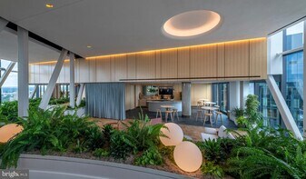 4710 Elm St in Bethesda, MD - Building Photo