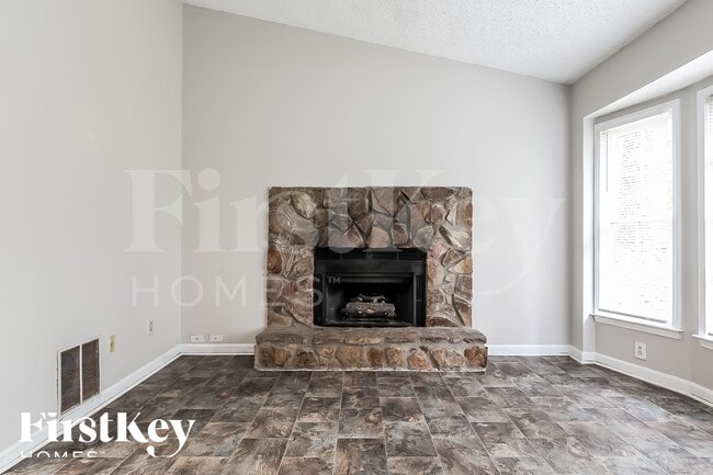 434 Ashwood Dr in Lawrenceville, GA - Building Photo - Building Photo