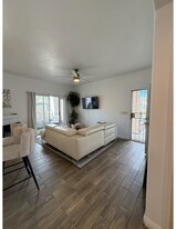 2100 Black Island St, Unit 101 in Las Vegas, NV - Building Photo