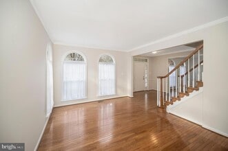 39 Walt Whitman Blvd in Stafford, VA - Foto de edificio - Building Photo
