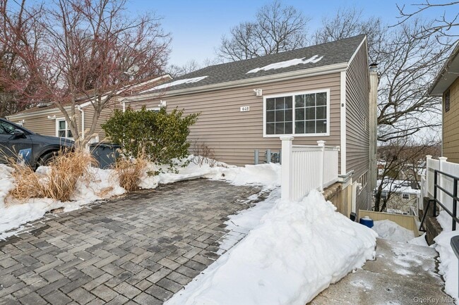 property at 60 Marwood Rd N