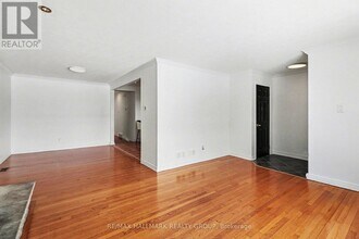 1753 Heron Rd in Ottawa, ON - Building Photo - Building Photo