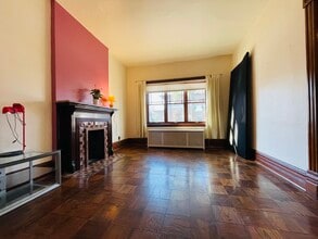 2641 S Princeton Ave, Unit 1F in Chicago, IL - Foto de edificio - Building Photo