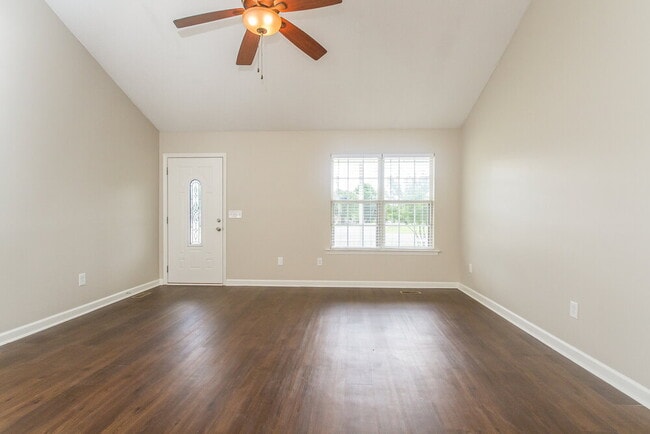 1103 Jerico Rd in Murfreesboro, TN - Foto de edificio - Building Photo