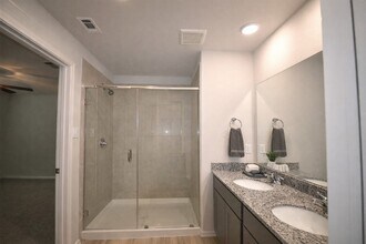 18831 Glenwood Chase Ct in Katy, TX - Building Photo - Building Photo