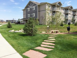 Plantation at Hunter's Run in Watford City, ND - Building Photo - Building Photo