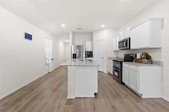 1511 Novella Ave in Crandall, TX - Building Photo - Building Photo