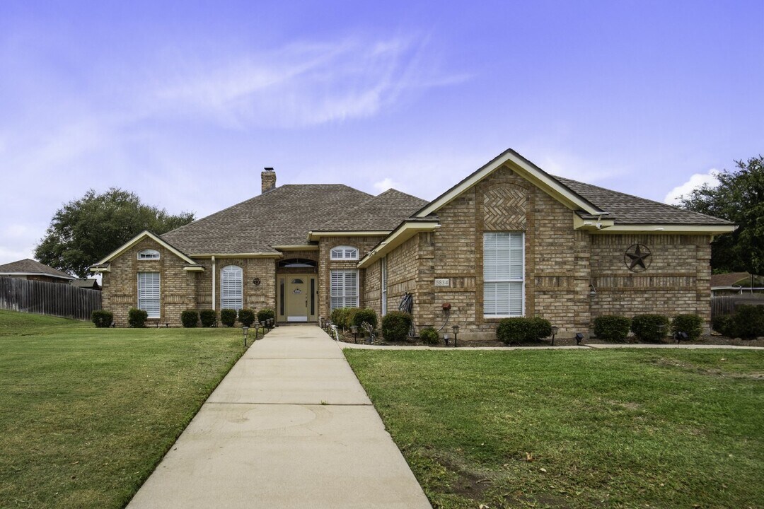 5834 Greenforest Cir in Killeen, TX - Building Photo