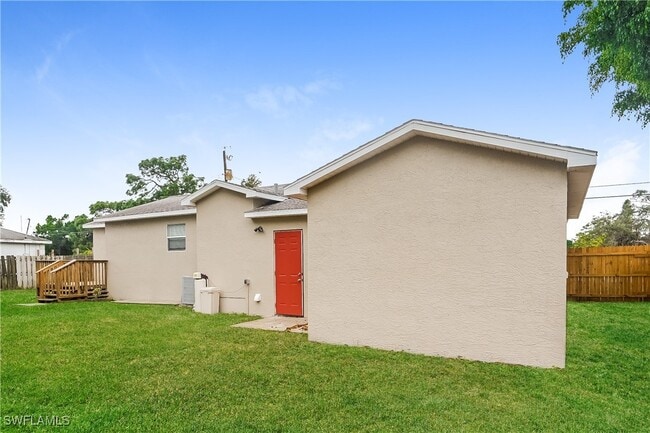 property at 700 Suncrest Dr