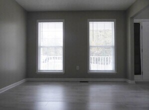 72 Albertson Ct in Ruther Glen, VA - Building Photo - Building Photo