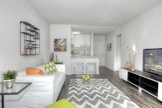 Twelve55 Living in Sacramento, CA - Building Photo - Interior Photo